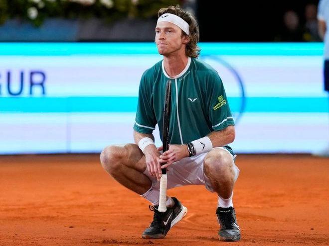 著名足球运 著名足球运